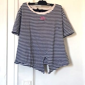 Divided H&M shirt